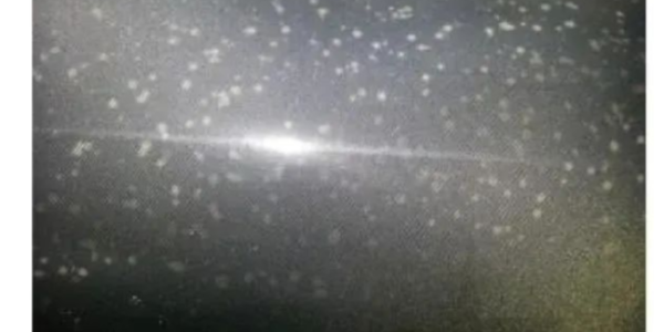 不干膠材料印刷過程中網紋輥表面出現不規則鼓包是什么原因？